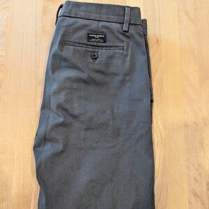 Banana Republic Emerson Straight Chino